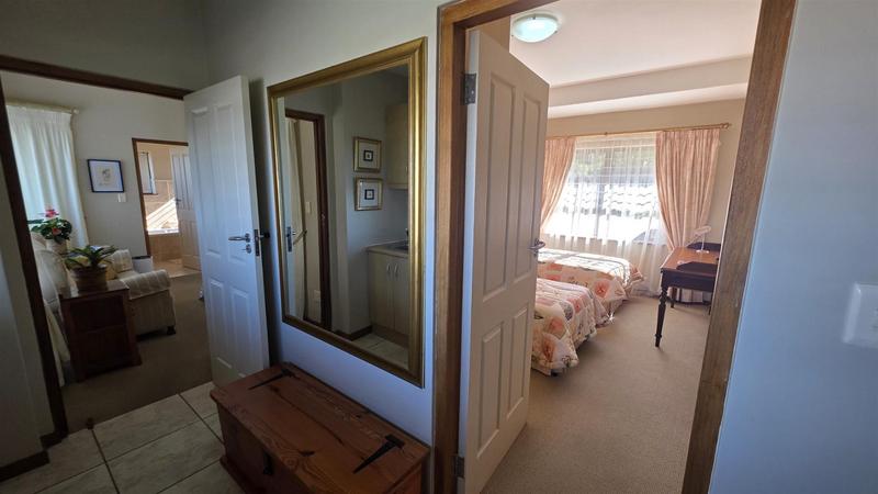 3 Bedroom Property for Sale in Glentana Western Cape